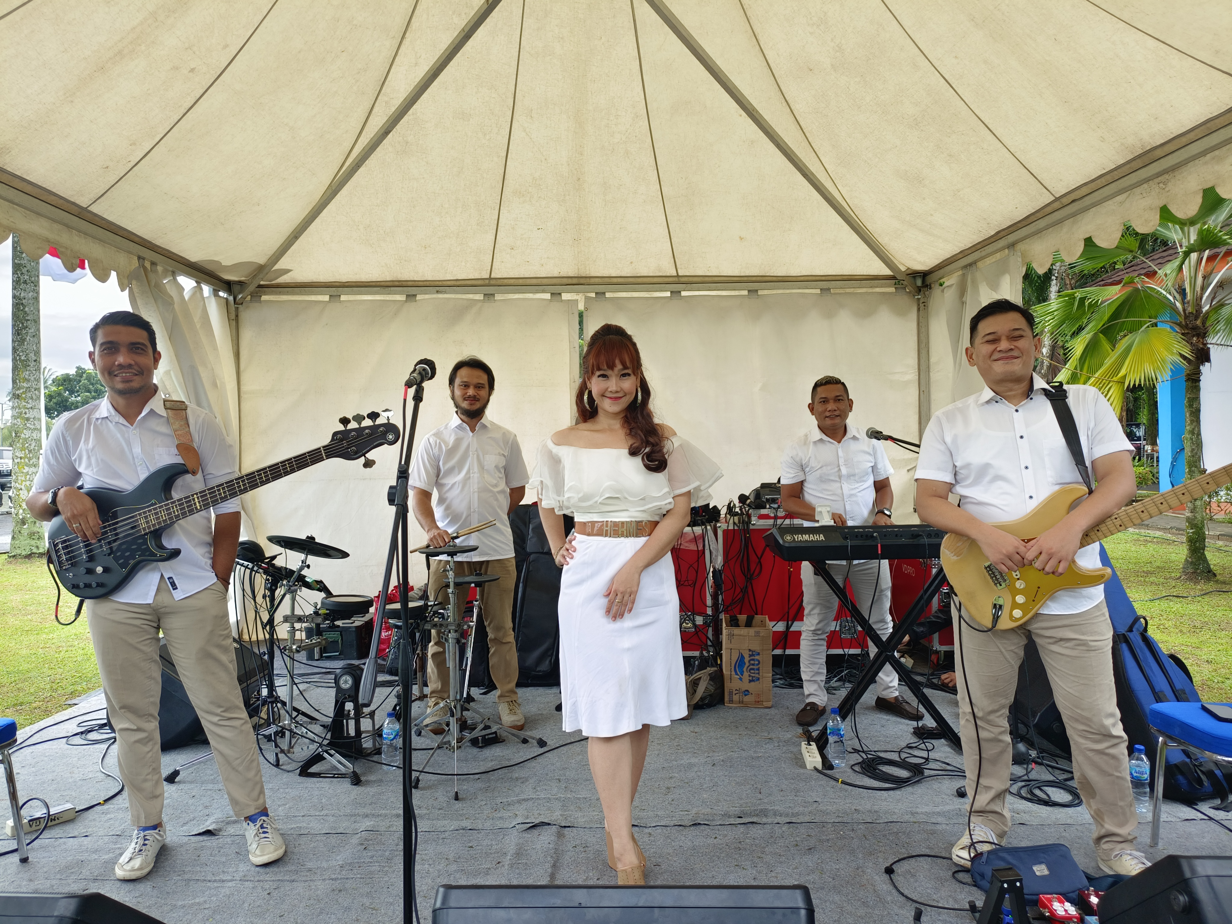 Sewa Band Akustik Pernikahan Gedung