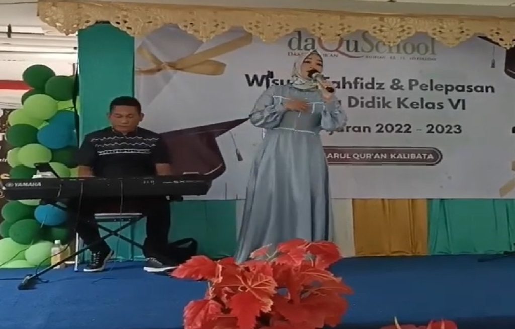 Sewa Organ Tunggal Berhijab Lagu Islami