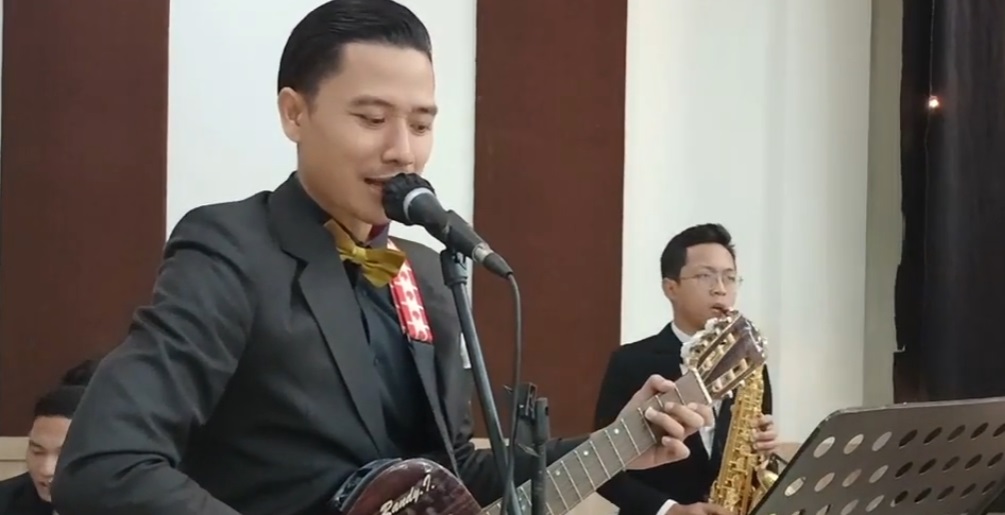 Sewa Organ Tunggal Gitaris Saxophone Pernikahan Gedung
