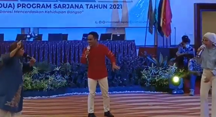 Sewa Organ Tunggal Wisuda Kampus