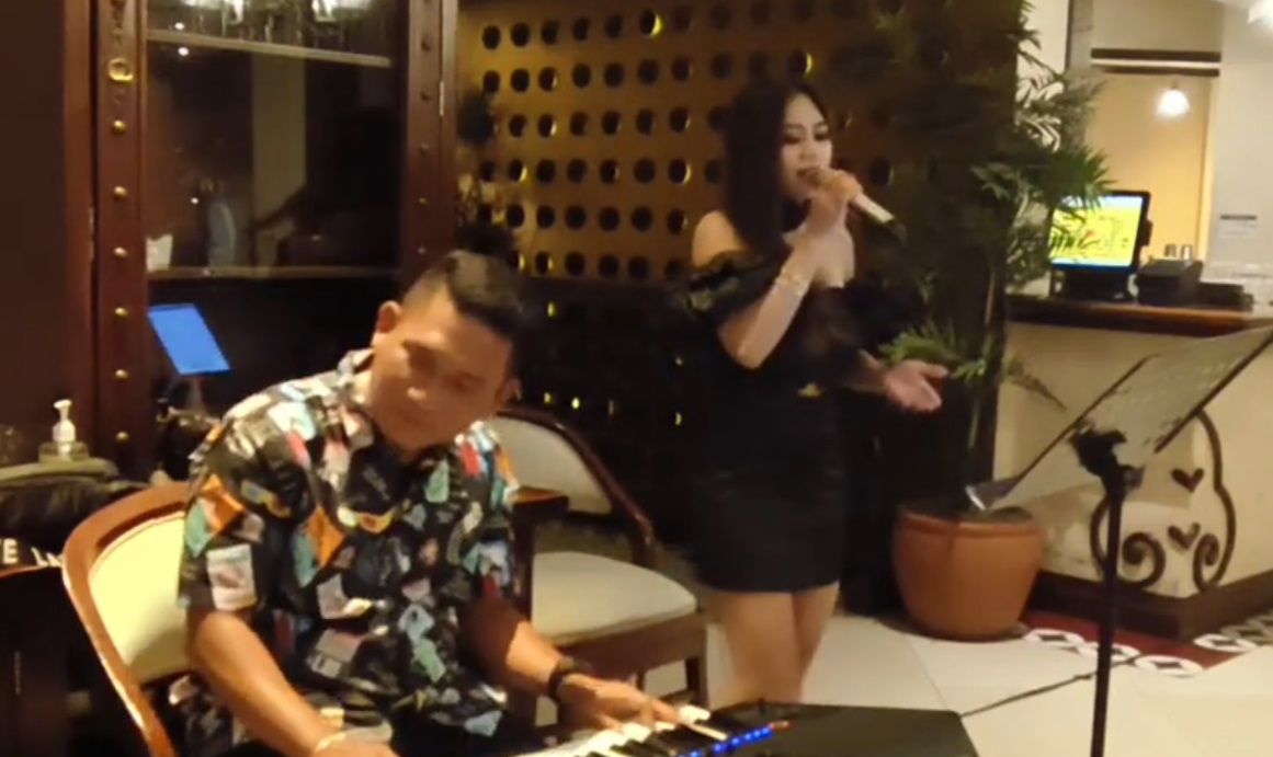 Sewa Organ Tunggal Restoran Gathering Kantor